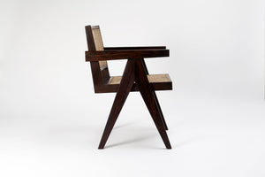 Open image in slideshow, KING chair, profile
