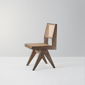 STUDENT chair in black, Pierre Jeanneret replica